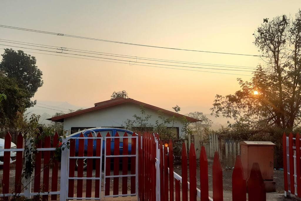 Joy Cottages - Premium Chalets, Vacation Home Rentals Karjat Exterior foto